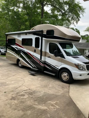 2017 WINNEBAGO ITASCA NAVION photo 20
