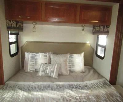 2018 JAYCO PRECEPT photo 9