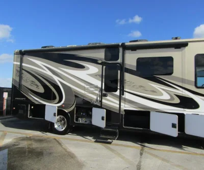 2018 JAYCO PRECEPT photo 3