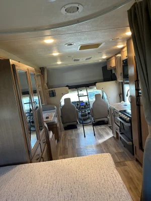 2020 THOR MOTOR COACH FOUR WINDS photo 13
