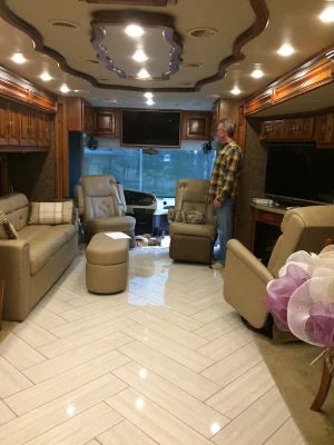 2015 TIFFIN MOTORHOMES ALLEGRO BUS photo 7