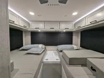 2027 Thor Motor Coach Omni photo 42