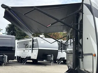2021 Keystone Bullet photo 18