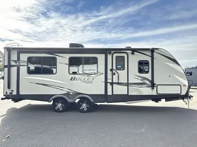2021 Keystone Bullet photo 10