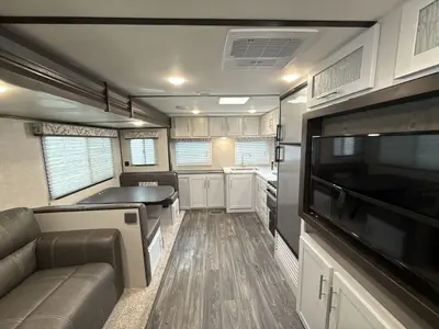 2021 Keystone Bullet photo 40