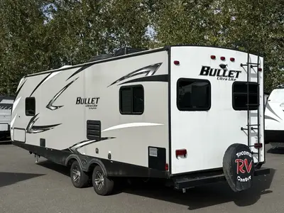 2021 Keystone Bullet photo 7