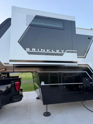 2025 BRINKLEY MODEL G photo 6