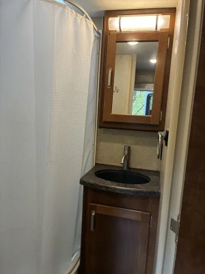 2020 LANCE 1995 TRAVEL TRAILER photo 35