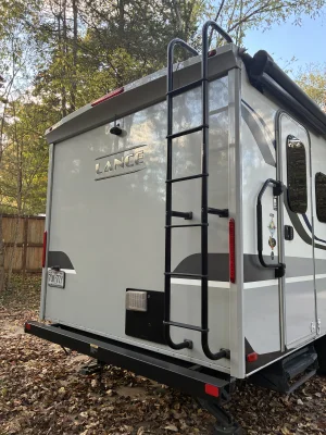 2020 LANCE 1995 TRAVEL TRAILER photo 19