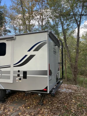 2020 LANCE 1995 TRAVEL TRAILER photo 17