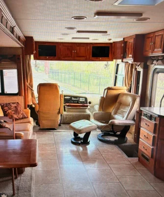 2008 TIFFIN MOTORHOMES ALLEGRO BAY photo 2