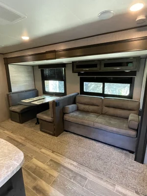 2021 JAYCO JAY FLIGHT SLX photo 5
