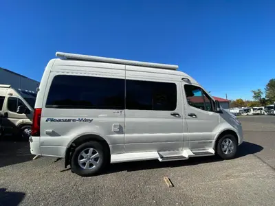 2025 Pleasure Way Ascent photo 11