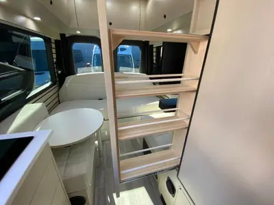 2025 Pleasure Way Ascent photo 24