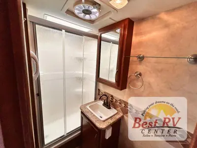 2014 Thor Motor Coach Freedom Elite photo 50