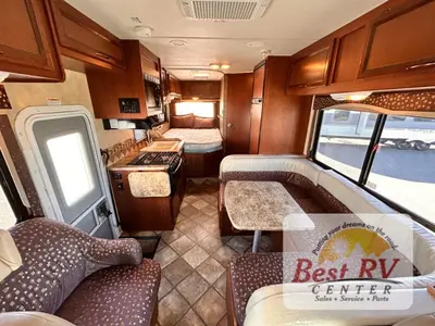 2014 Thor Motor Coach Freedom Elite photo 9
