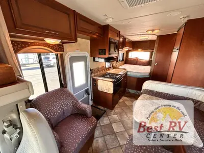 2014 Thor Motor Coach Freedom Elite photo 11