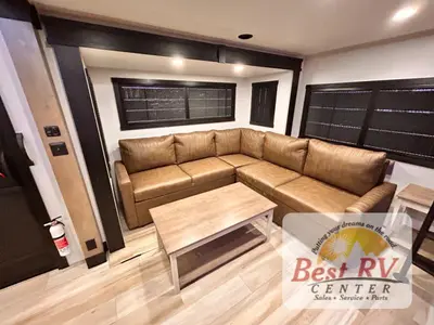 2027 Forest River Wildwood Heritage Glen photo 36