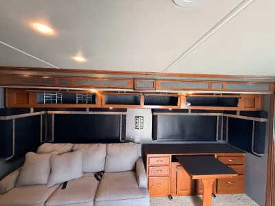 2015 FLEETWOOD SOUTHWIND photo 44