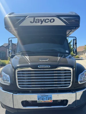 2022 JAYCO SENECA photo 2