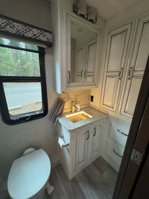 2022 JAYCO SENECA photo 29