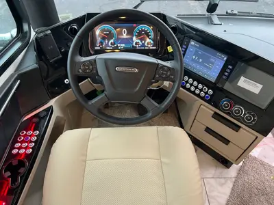 2026 Tiffin Motorhomes Allegro BUS photo 2