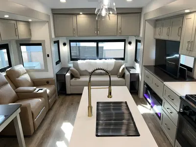 2026 Brinkley Model Z photo 2