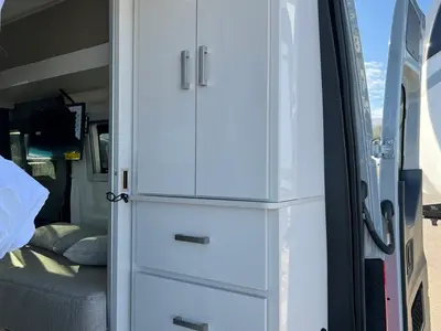 2027 Thor Motor Coach Tranquility photo 17