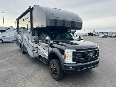 New 2027 Thor Motor Coach Magnitude Z30