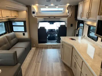 2026 Renegade Verona photo 3