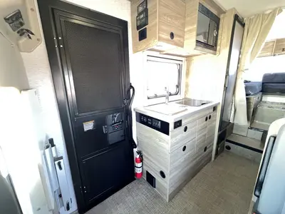 2027 Winnebago Ekko photo 5