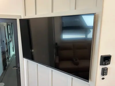 2026 Brinkley Model GX photo 3