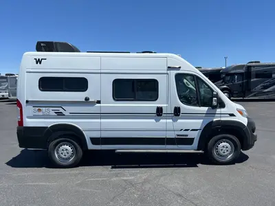 2027 Winnebago Solis Pocket photo 18