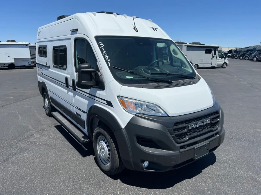2027 Winnebago Solis Pocket exterior