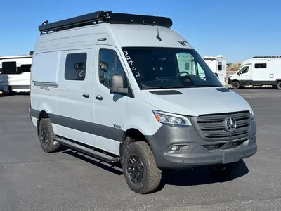 New 2027 Winnebago Revel Sport BMB44C