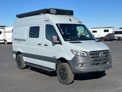 New 2027 Winnebago Revel BMB44E
