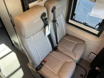 2027 Winnebago Revel photo 7