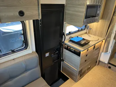 2027 Winnebago Ekko photo 12