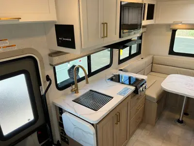 2027 Thor Motor Coach Chateau photo 12