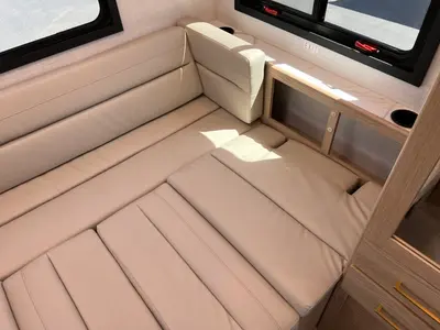 2027 Thor Motor Coach Chateau photo 19