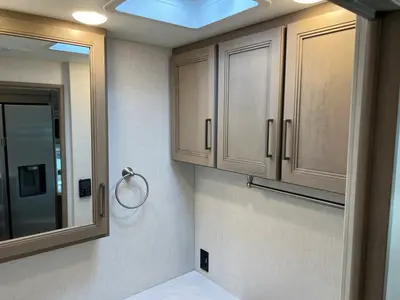 2027 Thor Motor Coach Windsport photo 23