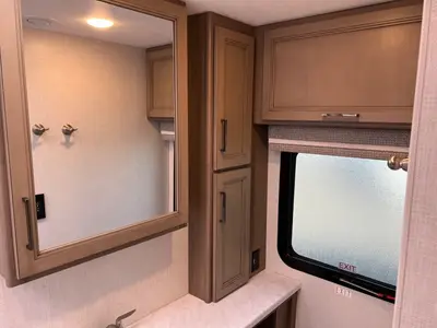 2027 Thor Motor Coach Windsport photo 29
