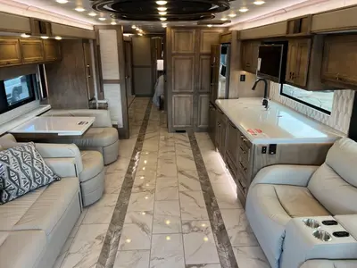 2027 Tiffin Motorhomes Allegro BUS photo 5