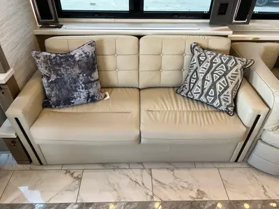2027 Tiffin Motorhomes Allegro BUS photo 17