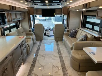 2027 Tiffin Motorhomes Allegro BUS photo 3