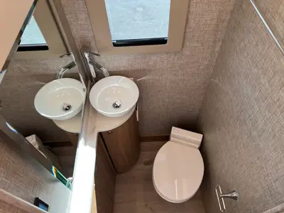 2027 Tiffin Motorhomes Wayfarer photo 17