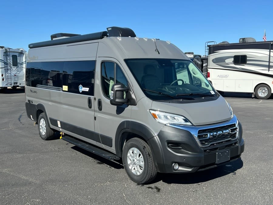 2027 Thor Motor Coach Tellaro exterior