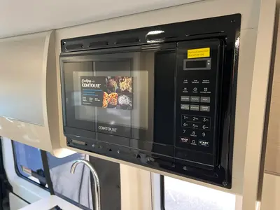 2027 Thor Motor Coach Tellaro photo 14