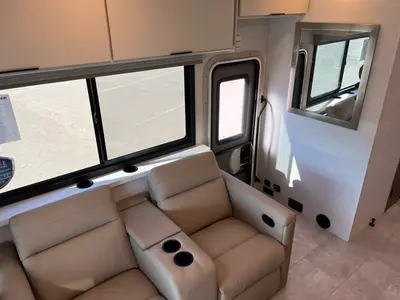 2027 Thor Motor Coach Chateau photo 16