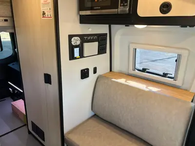 2027 Tiffin Motorhomes GH1 photo 5
